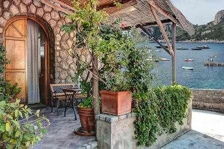La Cabane Bleau The Perfect Beachfront Apartment Marina del Cantone Exterior photo